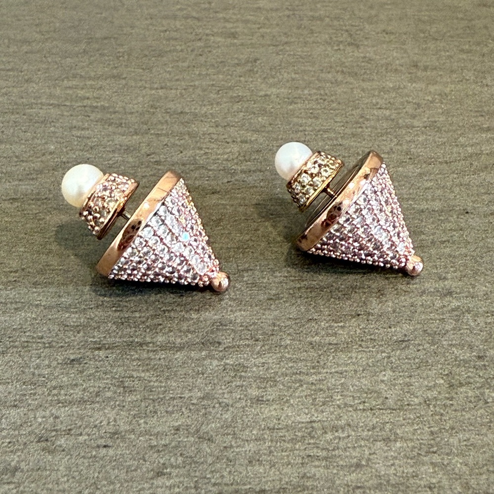 Eddie Borgo | Rose Gold Pearl Earrings